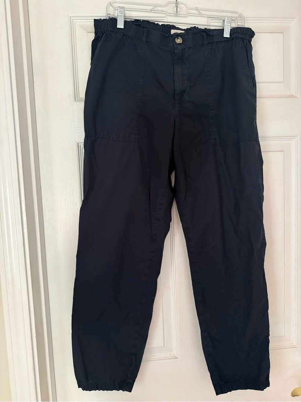 LOFT Navy Blue Elastic-Waist Cropped Lightweight Pants